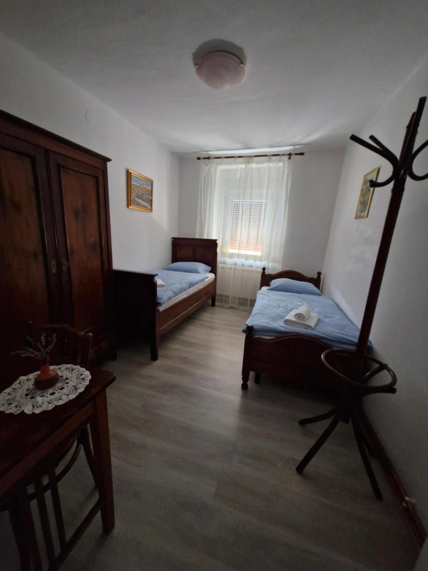 Apartma Jezevi Sežana Eksteriør billede